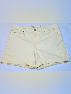 Seven7 Yellow Denim Weekend Shorts Size 16
